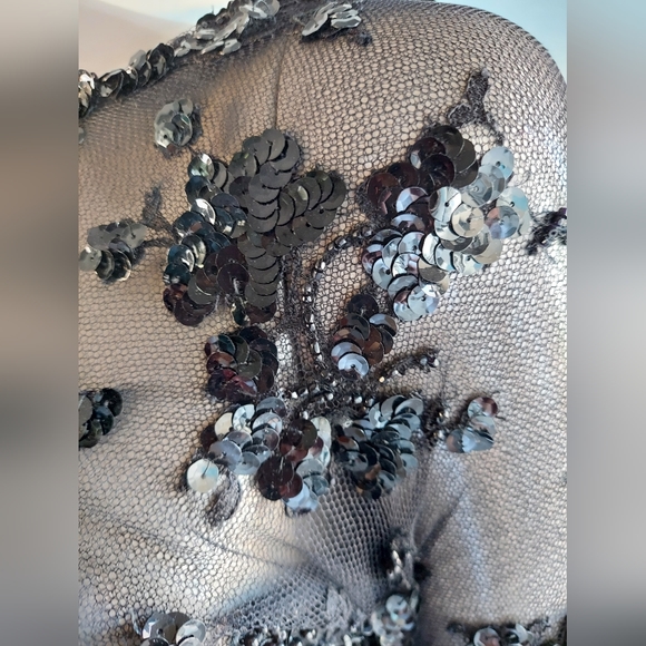 *$5,700 OSCAR DE LA RENTA GORGEOUS SILK BEAD SEQUIN RUNWAY DRESS US S - Picture 7 of 10